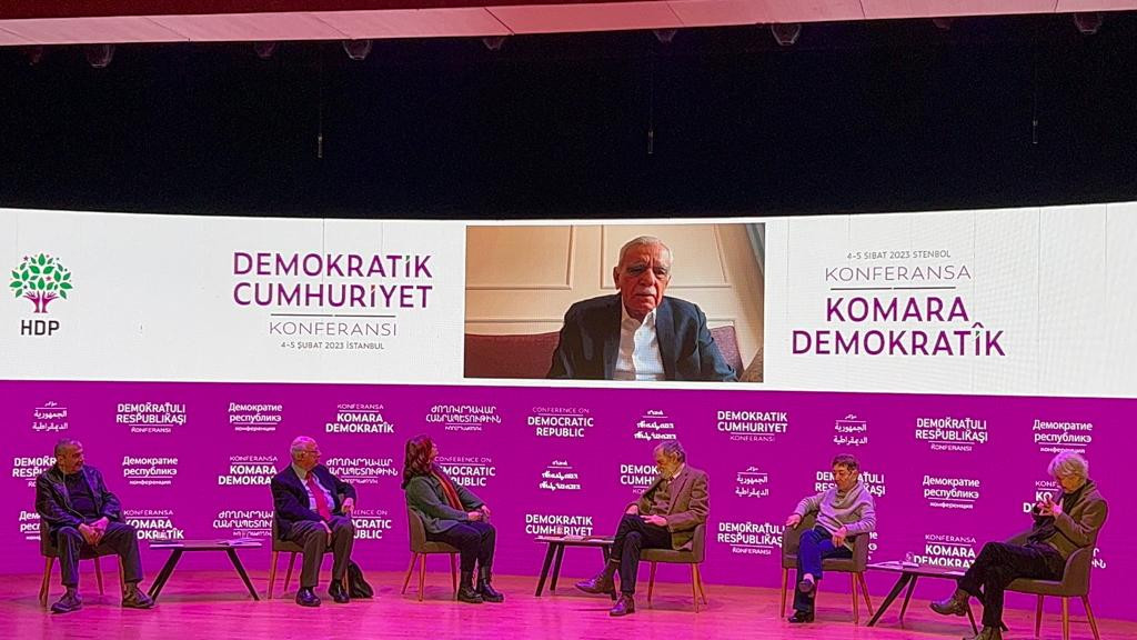 HDP'den Demokratik Cumhuriyet Konferansı